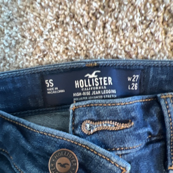 Jeans - Picture 3 of 4